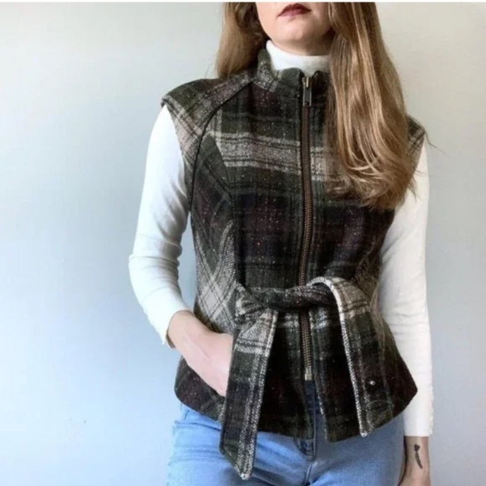 Cabi all ties up Plaid Sleeveless Vest with Belt size XL